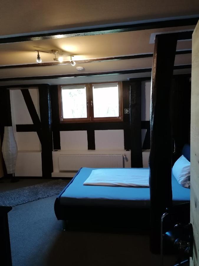 Pension Riverside In Leverkusen Hitdorf Am Rhein - Zentral An Der A1 Und 59 Exterior photo